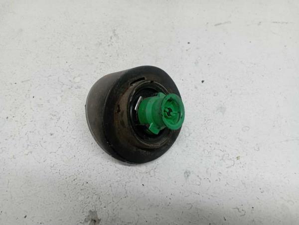 CLAPET DE RESERVOIR CITROEN/PEUGEOT - Vue 2